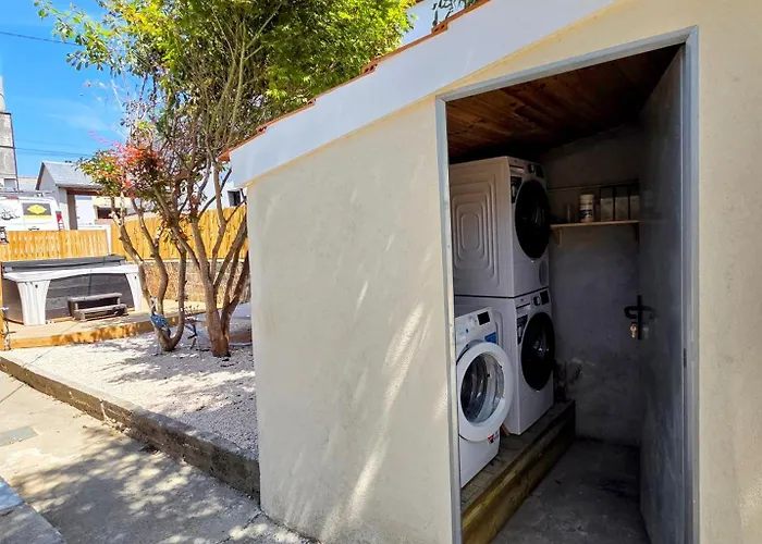 L'antre Du Pin * Lourdes